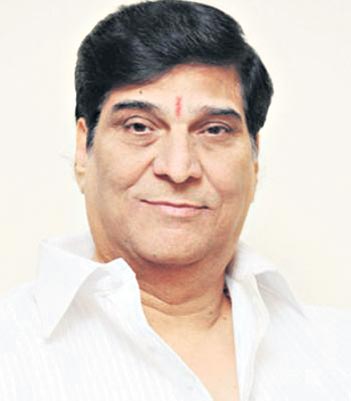 అమృతోత్సవాలు వాయిదా: రమణాచారి