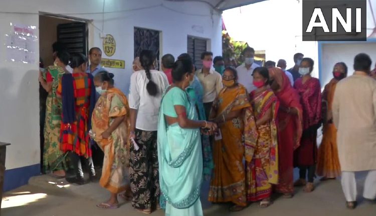 బెంగాల్, అసోంలో రెండో విడత పోలింగ్ షురూ