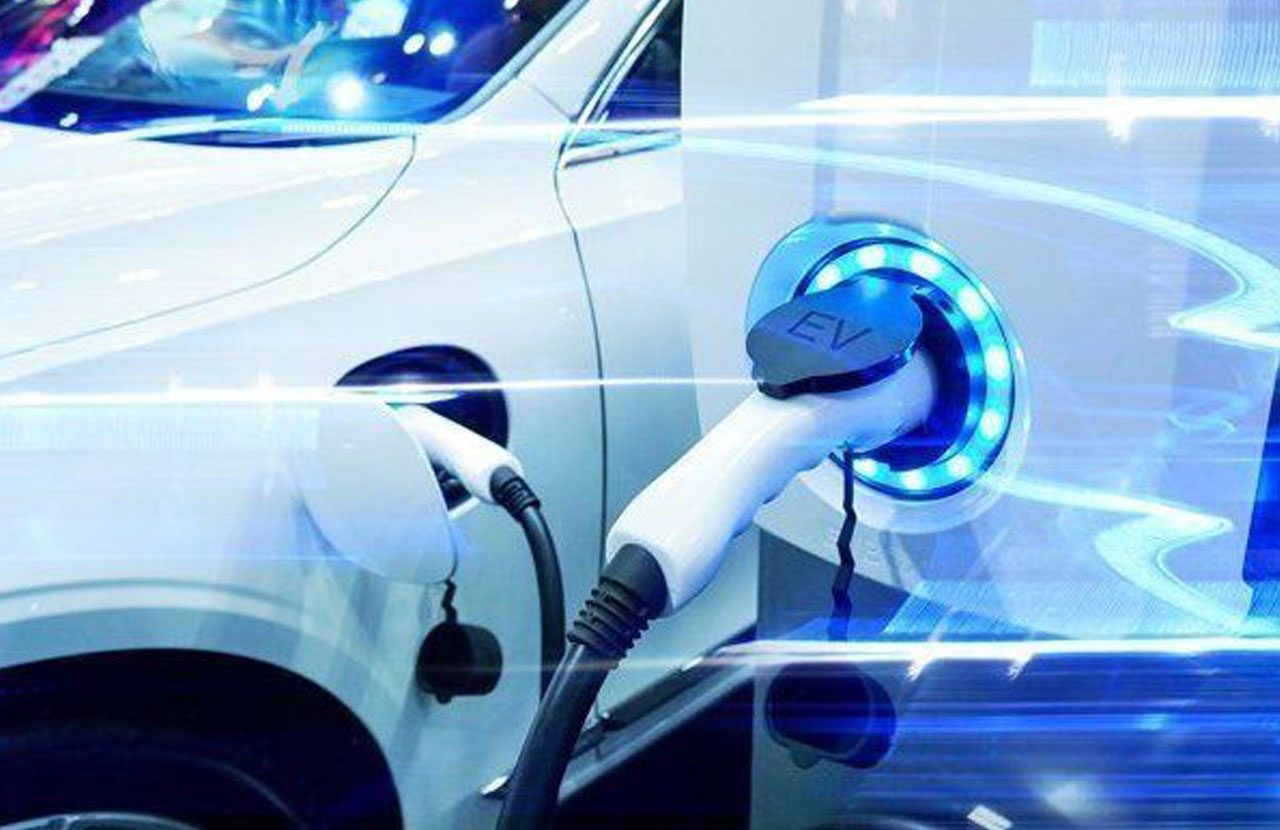 టెస్లా ఎంట్రీతోనే ఎల‌క్ట్రిక్ కార్లు.. ల‌గ్జ‌రీ సెగ్మెంట్ గ్రోత్‌