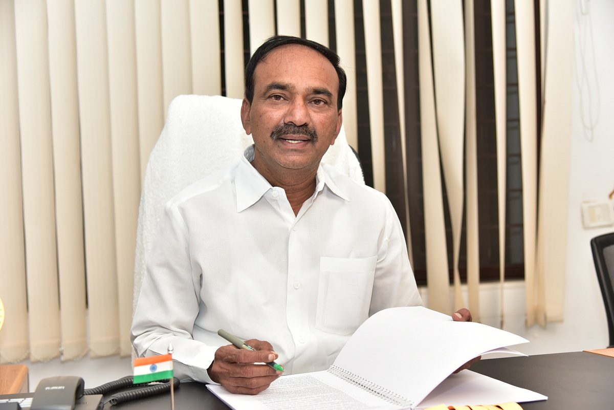 వెలుగులోకి మంత్రి ఈట‌ల భూక‌బ్జా బాగోతం..