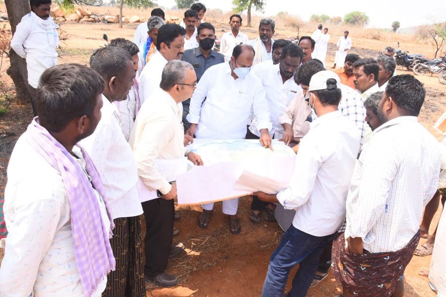 చివరి ఆయకట్టుకూ సాగునీరందిస్తాం