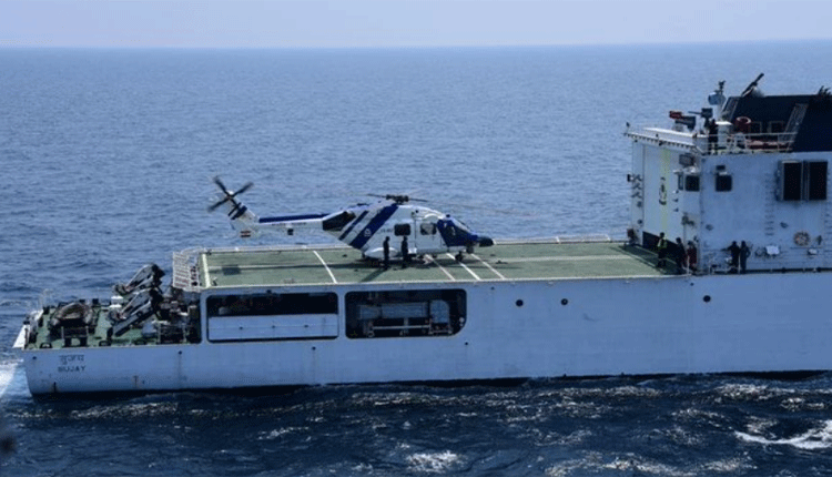 ధ్రువ్ హెలికాప్ట‌ర్ డెక్ ఆప‌రేష‌న్ ట్ర‌య‌ల్స్ స‌క్సెస్