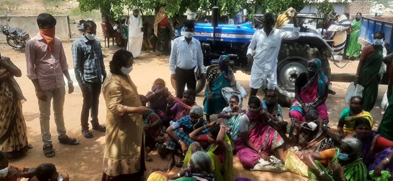 ప్రతి ఒక్కరూ మాస్కు ధరించాలి