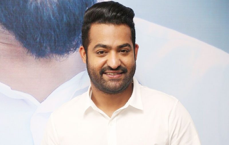 అ‘సామాన్యుడి’ కథ