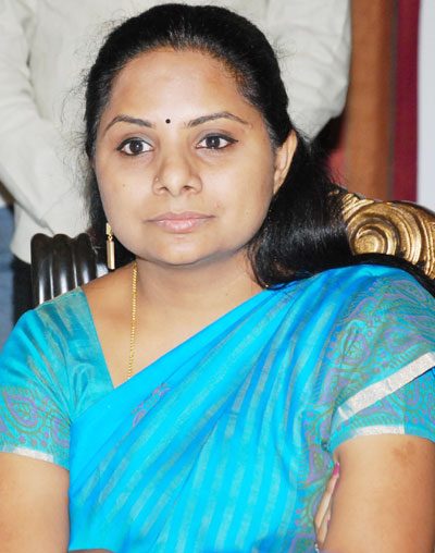 కరోనా రోగులకు కవిత భరోసా