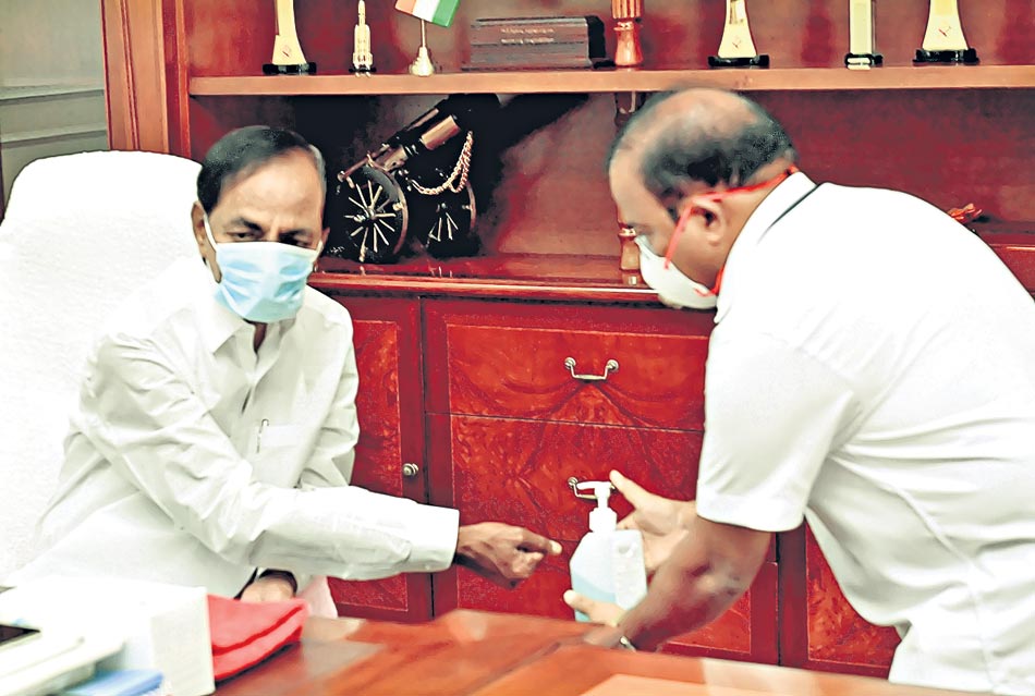 కేసీఆర్‌కు పాజిటివ్‌