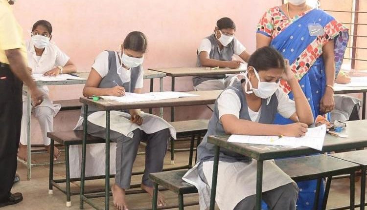 టెన్త్‌ సెంటర్స్‌ @132