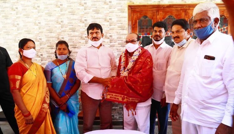 టీఆర్‌ఎస్‌ బలోపేతమే లక్ష్యం:  పొంగులేటి