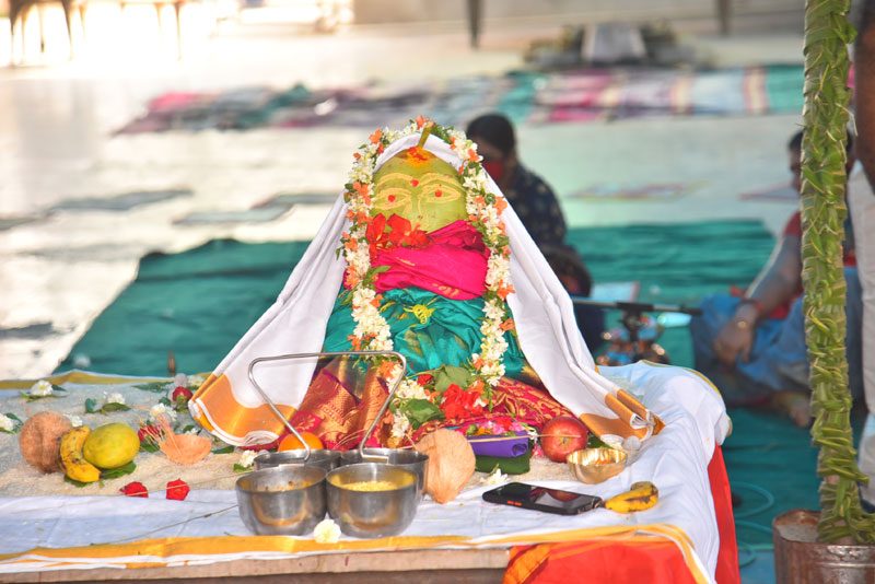 అట్టహాసంగా..