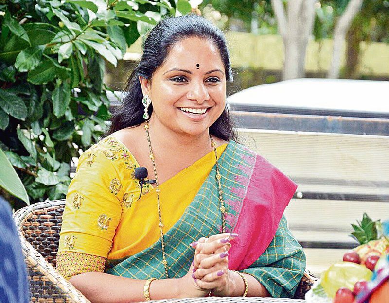 అద్భుత చరిత్రకు నాంది