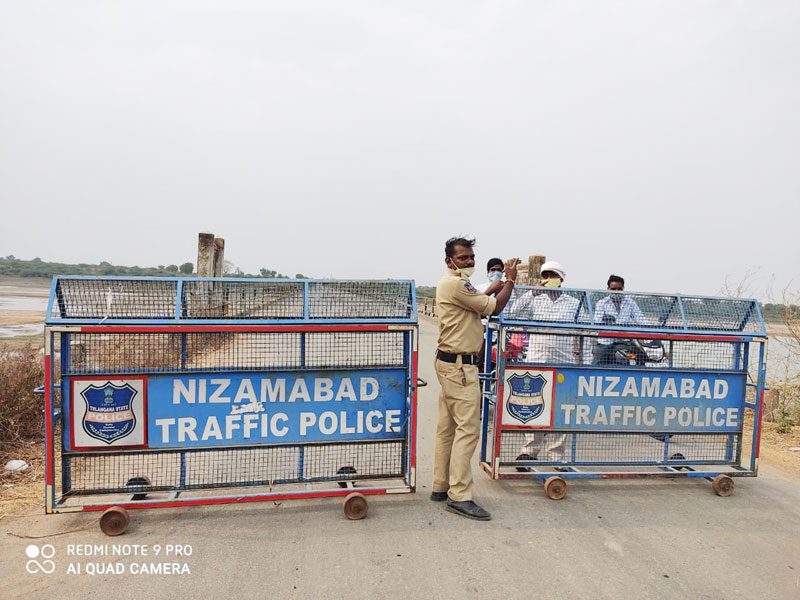కోరలు చాస్తున్న మహమ్మారి!