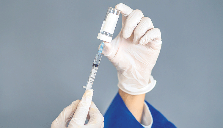 టీకాల కొరత