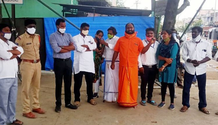 నిర్ధారణ పరీక్షలు.. వ్యాక్సిన్ల పంపిణీ