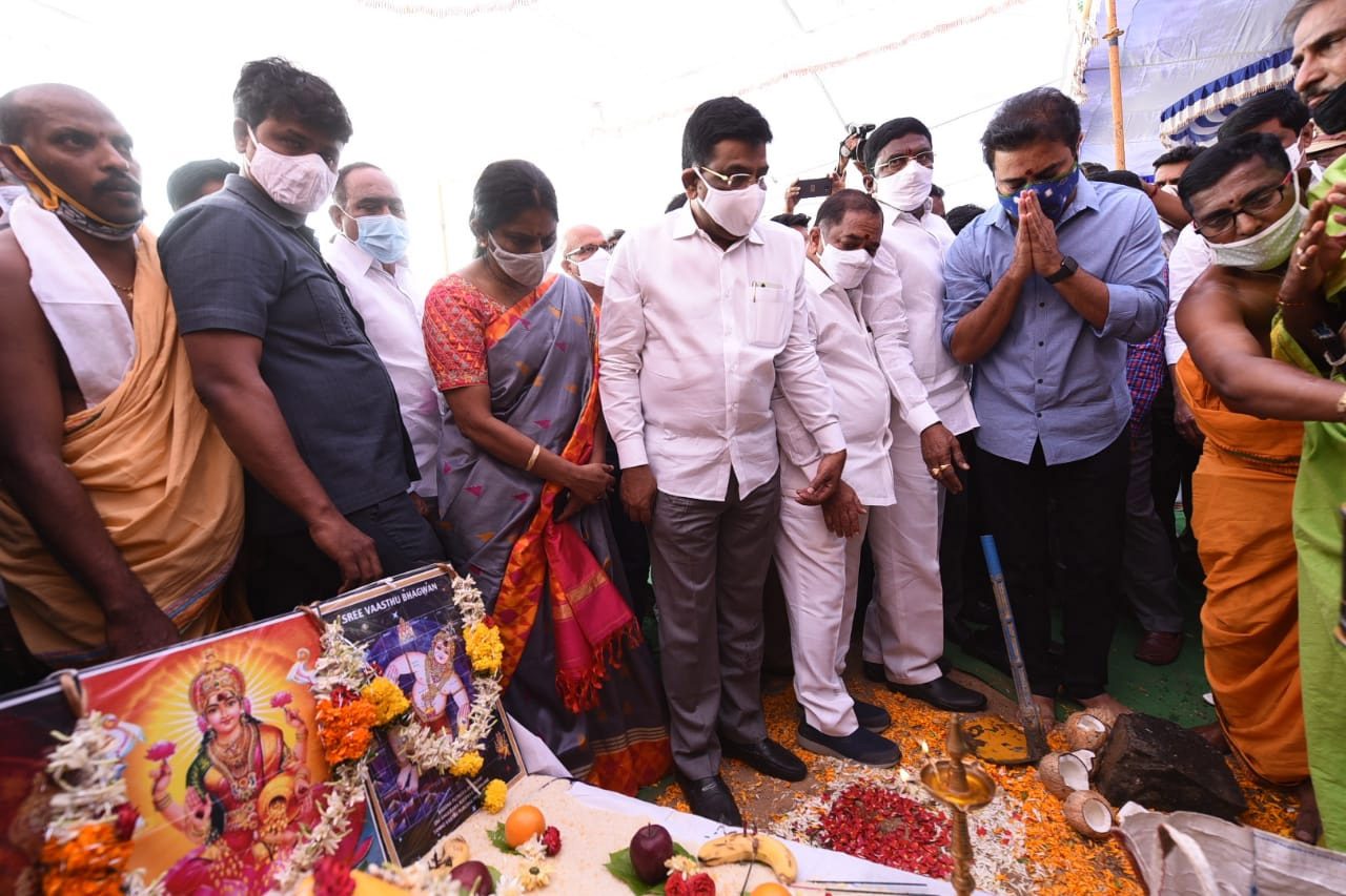 ఖ‌మ్మంలో ఐటీ హ‌బ్ -2 నిర్మాణానికి కేటీఆర్ శంకుస్థాప‌న‌