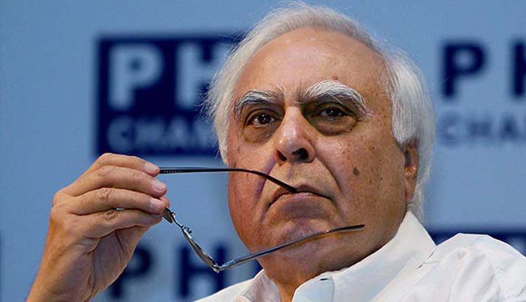 బెంగాల్‌లో అహంకారం.. ధనబలం ఓడిపోయాయి : కపిల్‌ సిబల్‌