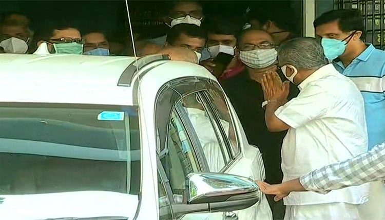 కరోనా నుంచి కోలుకున్న కేరళ సీఎం