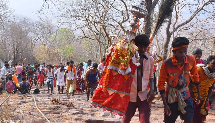 శ్రీశైలంలో ఉగాది మహోత్సవాలు