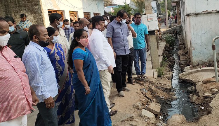 టీఆర్‌ఎస్‌తోనే అభివృద్ధ్ది సాధ్యం