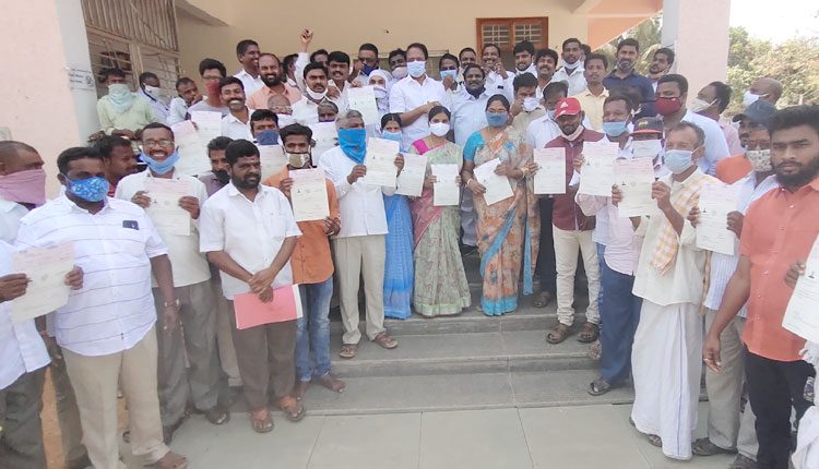 పేదల అభ్యున్నతే సీఎం కేసీఆర్‌ లక్ష్యం