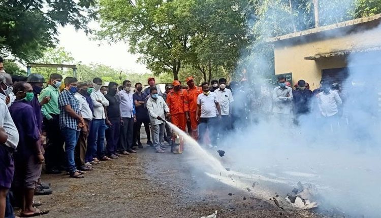 ఆకట్టుకున్న రెస్క్యూ ప్రదర్శనలు