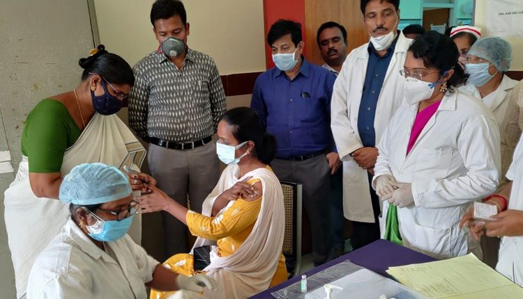 టీకా చకచకా