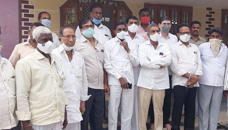 అభివృద్ధి పనుల కోసం ఇసుక తరలింపు