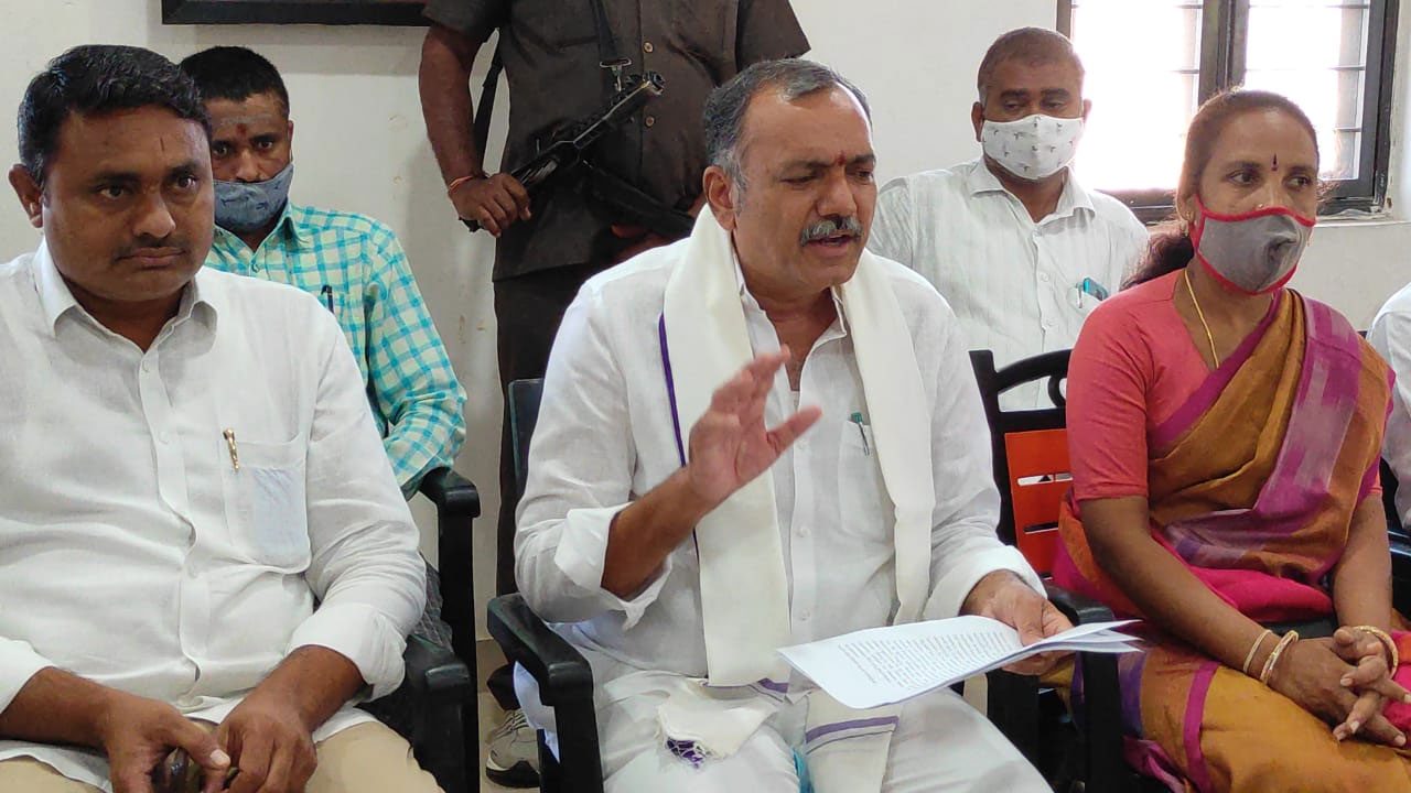 నా ఇమేజ్‌ను దెబ్బ తీసేందుకు కుట్ర : ఎమ్మెల్యే గండ్ర‌