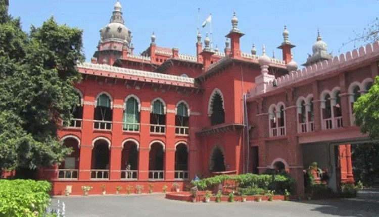 Corona effect | ఎన్నికల కమిషన్‌ అధికారులపై హత్య కేసు పెట్టాలి : మ‌ద్రాస్ హైకోర్టు