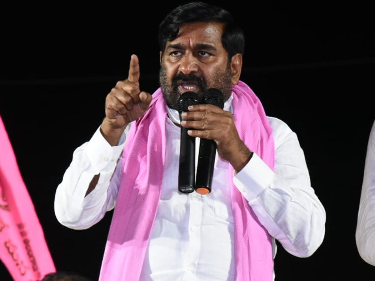 ఆకలిచావులు నిరోధించిన కేసీఆర్ : మంత్రి జగదీశ్ రెడ్డి