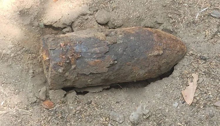 ప్లే గ్రౌండ్‌లో మిస్సైల్‌.. షాకైన పిల్ల‌లు..!