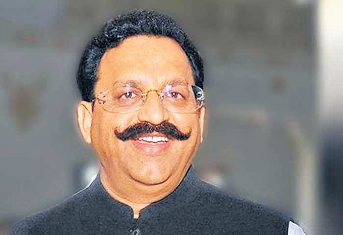 పంజాబ్‌ నుంచి యూపీకి గ్యాంగ్‌స్టర్‌ తరలింపు