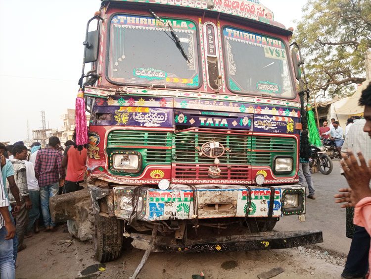 మృత్యు శకటాలు