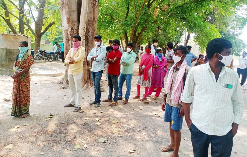 పెరుగుతున్న కరోనా కేసులు