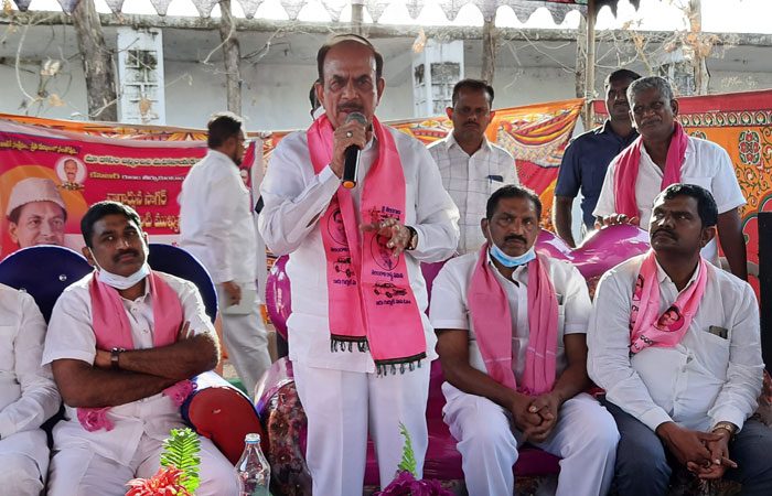 గల్లీ లీడర్‌ స్థాయిలో కూడాఅభివృద్ధి చేయని జానారెడ్డి