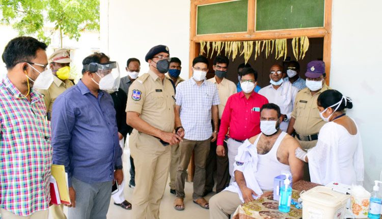 ఫస్ట్‌ డోస్‌ @ 1,01,796