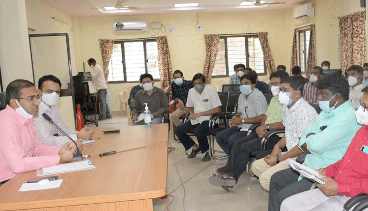 కొవిడ్‌ నిబంధనలు కచ్చితంగా పాటించాలి