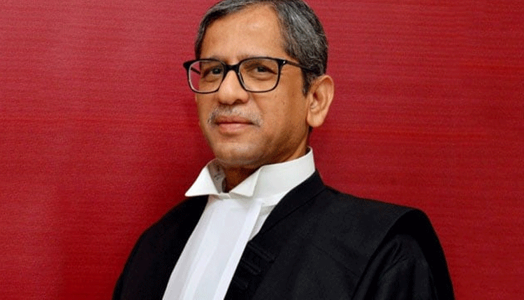 న‌కిలీ ట్విట్ట‌ర్ ఖాతాపై..  సుప్రీంకోర్టు ప్రధాన న్యాయ‌మూర్తి ర‌మ‌ణ ఫిర్యాదు