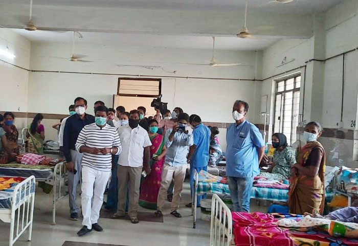 మెరుగైన వైద్యసేవలు అందించాలి