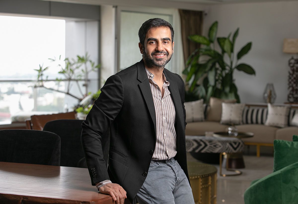 బడి మానేసి ట్రేడింగ్.. నేడు యువ కుబేరుడు