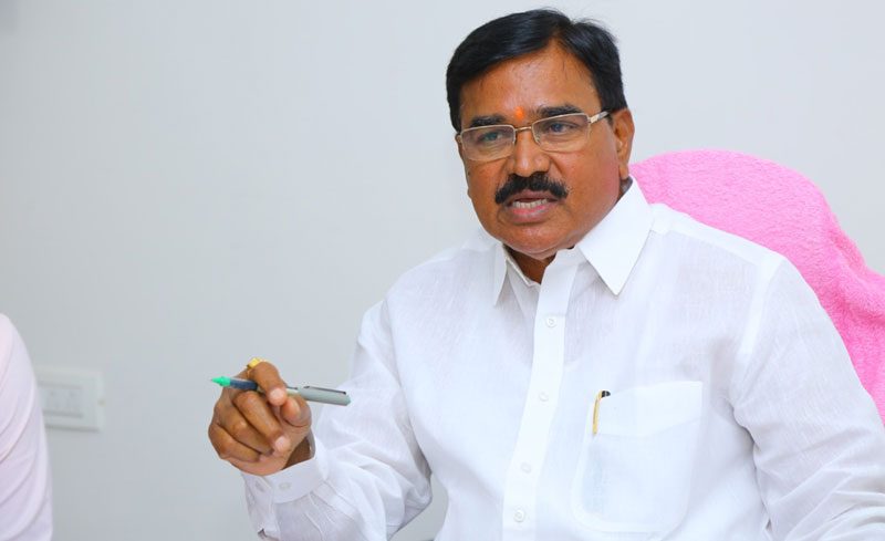 కోతలకు తగ్గట్టు కోనుగోలు కేంద్రాలు