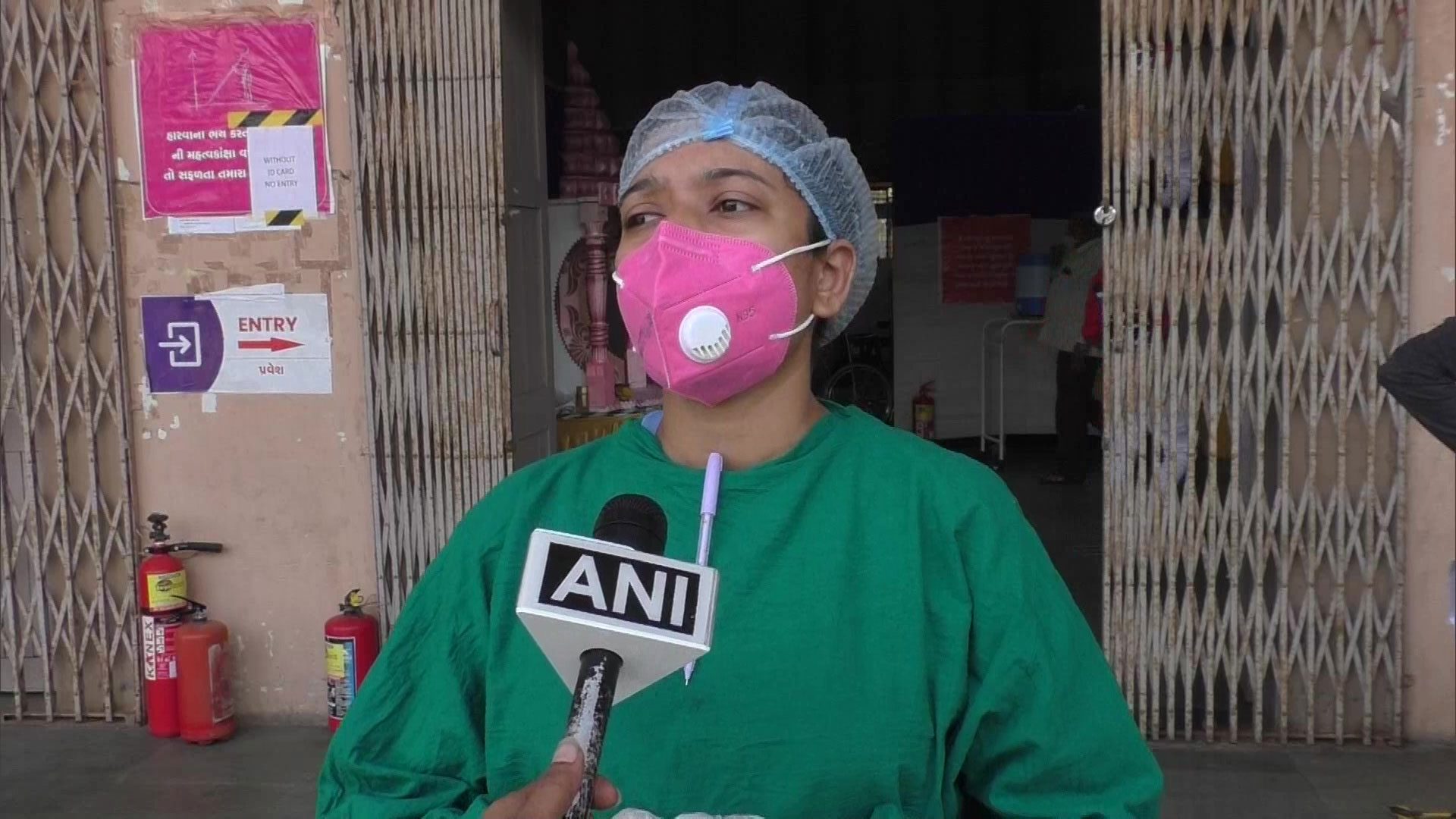 ఆ న‌ర్సు 4 నెల‌ల గ‌ర్భిణీ.. అయిన‌ప్ప‌టికీ కొవిడ్ రోగుల‌కు సేవ‌లు