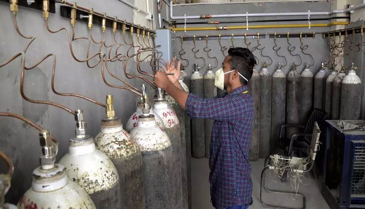 థానేలో విషాదం.. ఆక్సిజన్‌ కొరతతో ఆరుగురు కరనా రోగుల మృతి