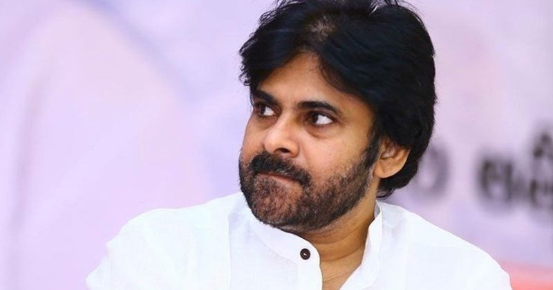 ఒక‌టి కాదు రెండు కాదు ఏకంగా మూడు పాత్ర‌ల‌లో క‌నిపించ‌నున్న ప‌వ‌ర్ స్టార్..!