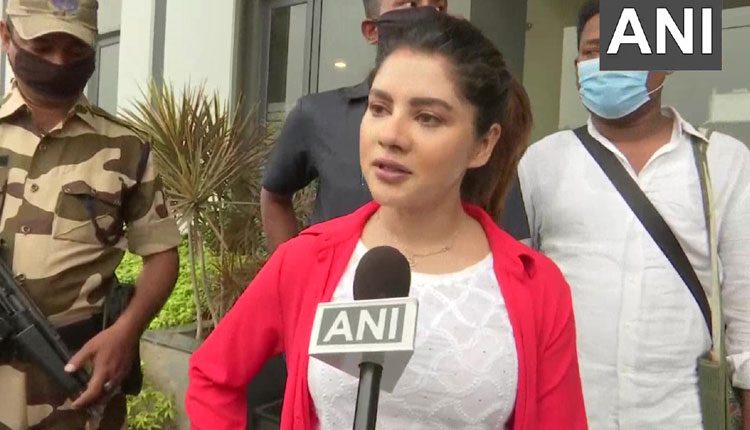 నియోజ‌క‌వ‌ర్గంలో మ‌హిళ‌ల ఓట్ల‌న్నీ నావే: ‌పాయెల్ స‌ర్కార్