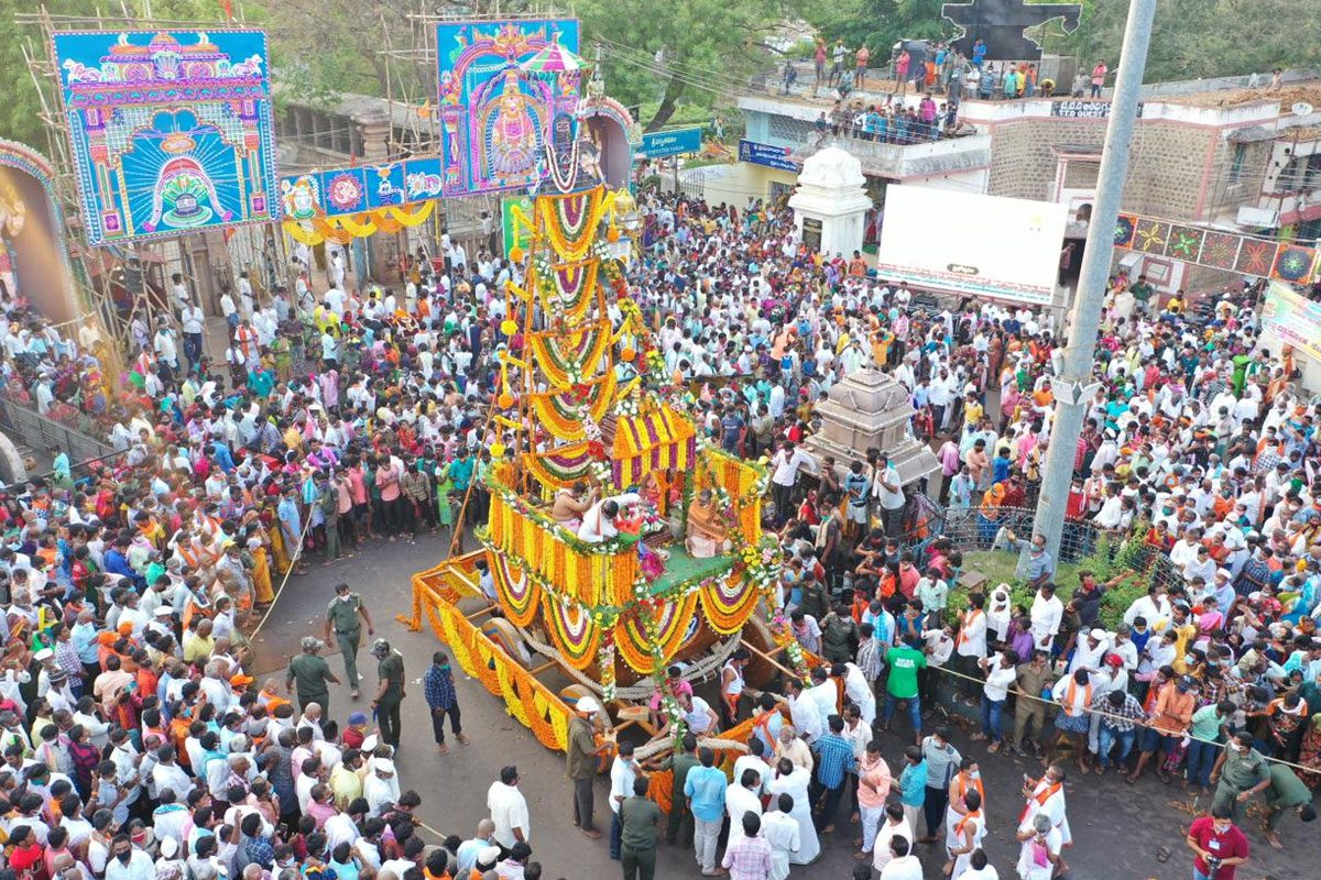 శ్రీశైలంలో వైభవంగా ప్రభోత్సవం