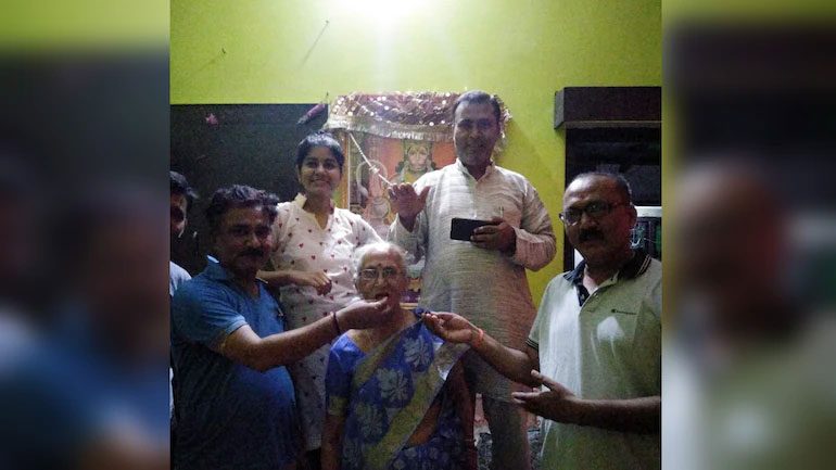 ప్రోనింగ్ టెక్నిక్‌తో క‌రోనాను జ‌యించిన 82 ఏండ్ల వృద్ధురాలు