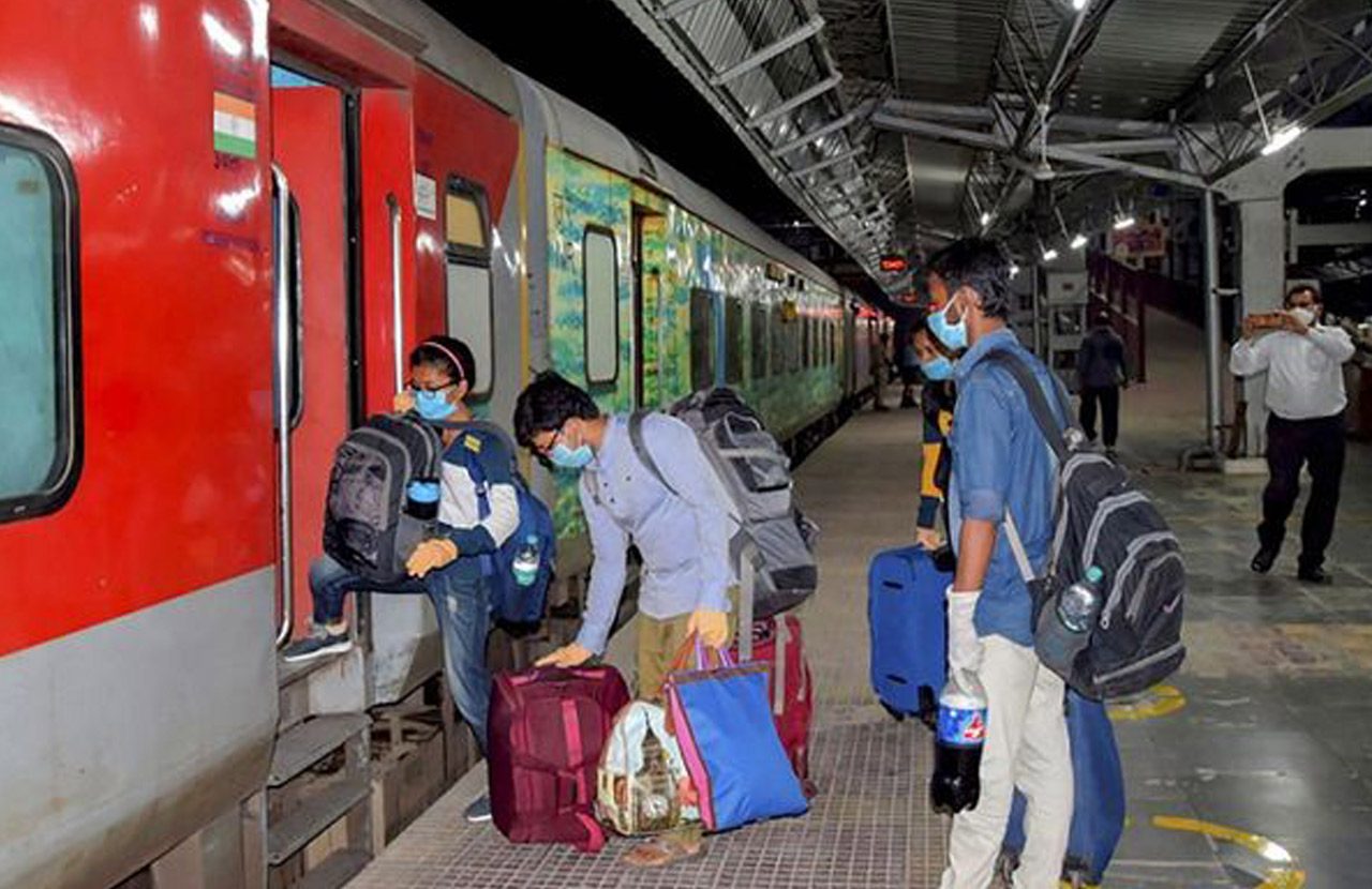 రేప‌టి నుంచి 71 అన్ రిజ‌ర్వుడ్ రైలు స‌ర్వీసులు!