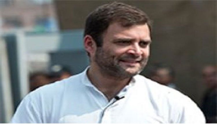 వ్యాక్సినేషన్‌పై కేంద్రం వైఖరిని తప్పుపట్టిన రాహుల్‌ గాంధీ