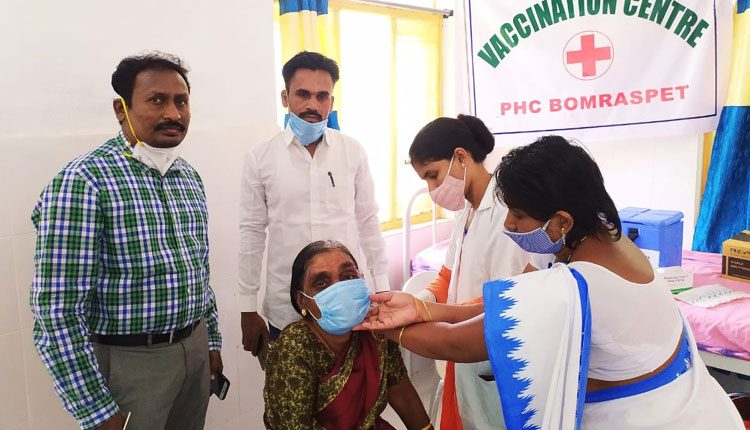 కొవిడ్‌ నిబంధనలు పాటించాలి