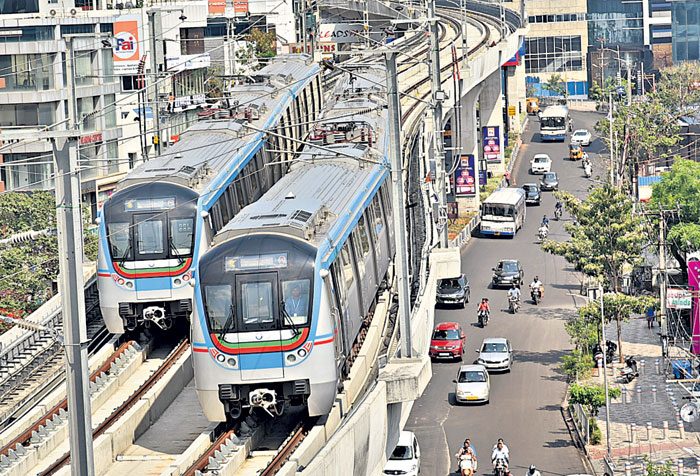 ఎయిర్‌పోర్టు వరకూ..మెట్రో కారిడార్